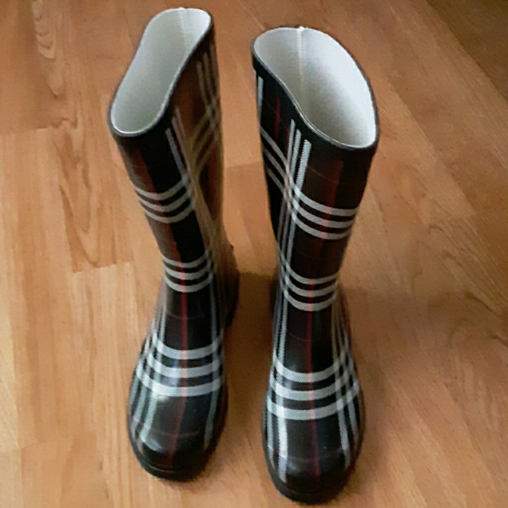Aqua Stop rain boots